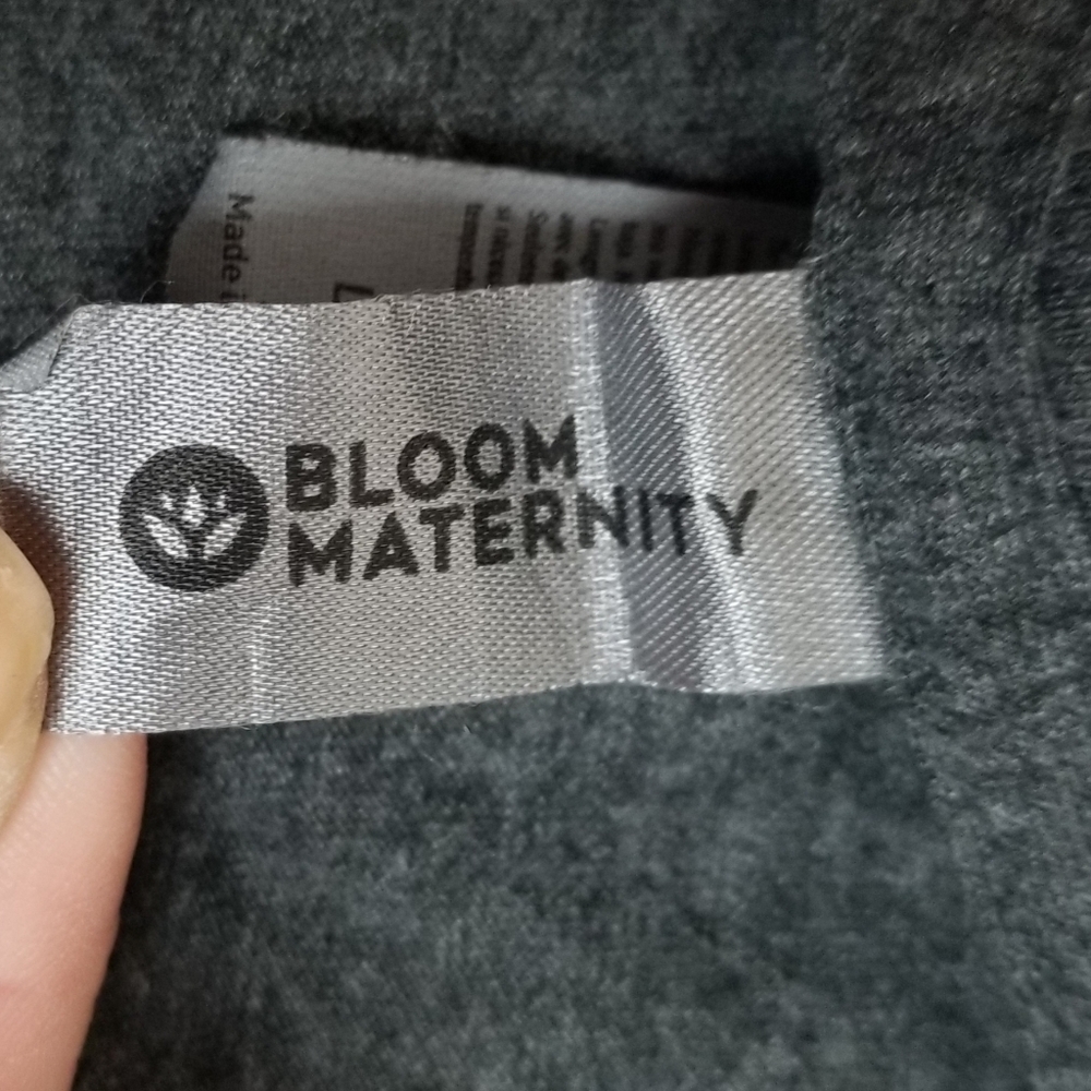 BLOOM MATERNITY Floral Bouquet Tee - Picture 7 of 11